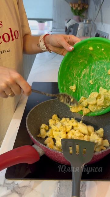 САЛАТ С ЦВЕТНОЙ КАПУСТОЙ В КЛЯРЕ 