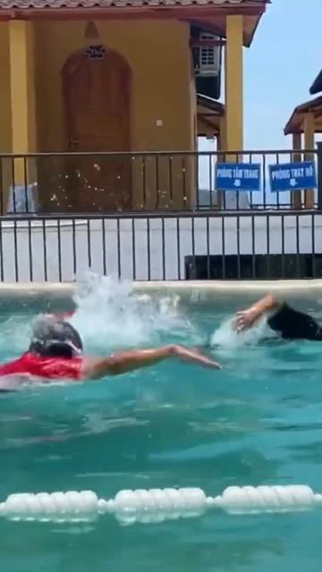 Swimming After A Hot Day#shortvideo #shorts#funny