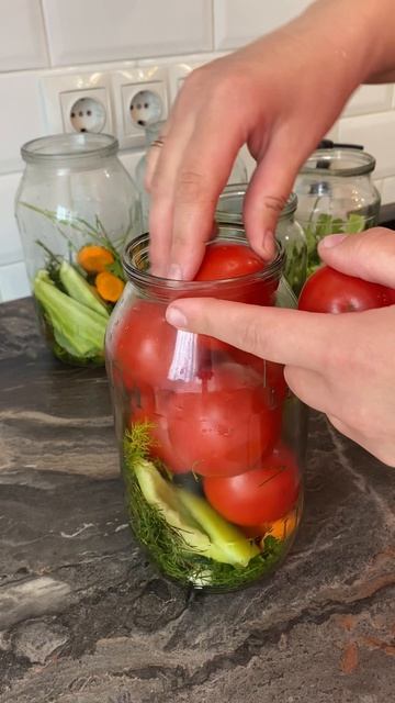 Маринованные помидоры на зиму