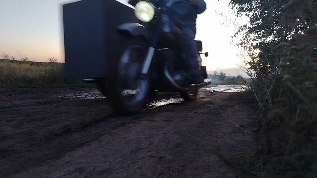 Промчал на иже короткое