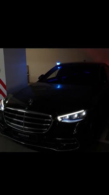бомбовый Мерседес #mercedes #parking