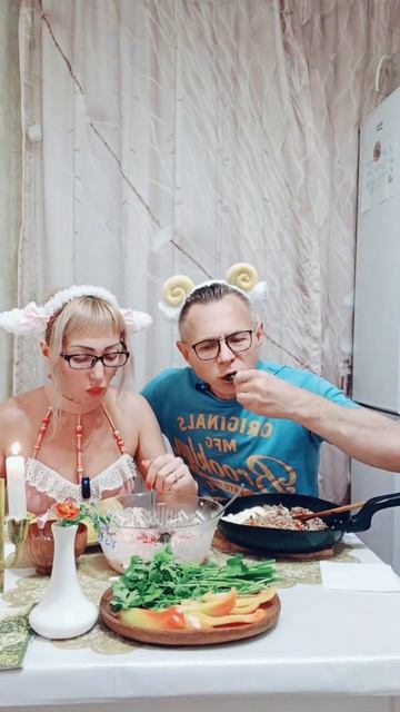 Дайконфрагмент мукбанга
