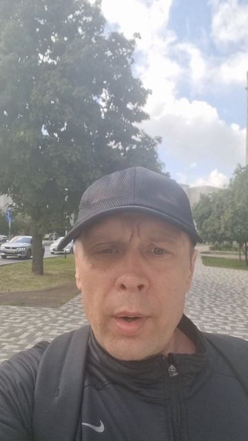 Мало-помалу погода стала лучше.