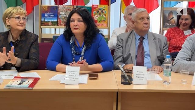 В Ярославской области стартовал фестиваль «Яблочный Спас» имени поэта Евгения Гусева
