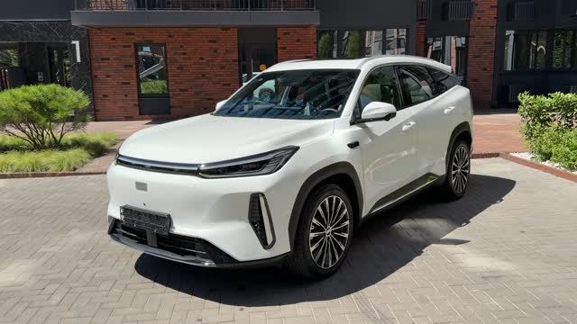 Geely Galaxy M7