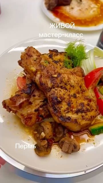 А у нас не только сладкие МК есть и мясные дни.Пока кондитерка чуточку подождёт