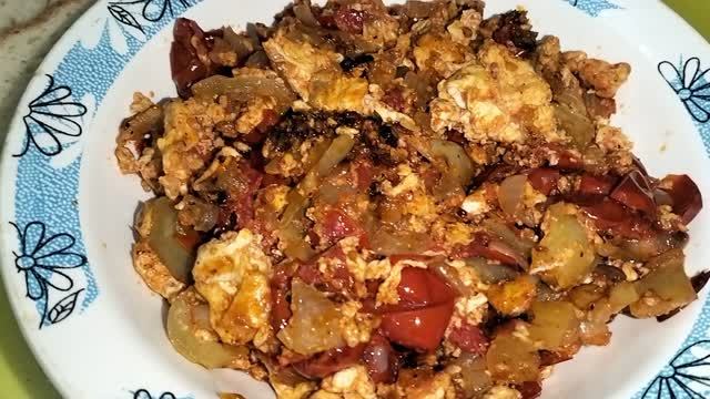 Мукбанг яичница с помидорами Черри и болгарским перцем