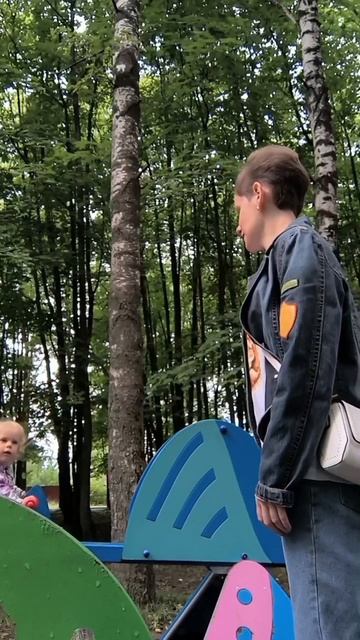 Время здесь словно замедляет свой ход позволяя рассмотреть каждое воспоминание.

Воротынец ГородД