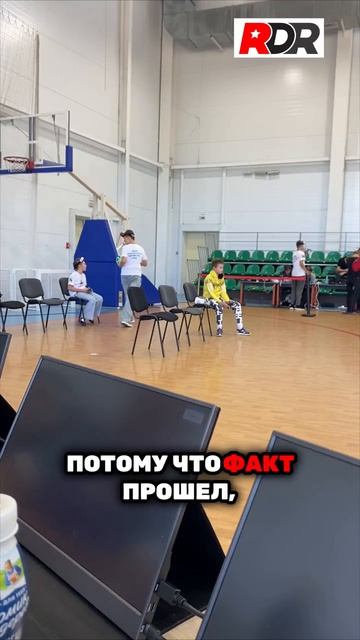 Разбор техники полета и судейский контроль на трассе