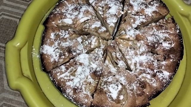 Шарлотка яблочный пирог по классическому рецепту в духовке