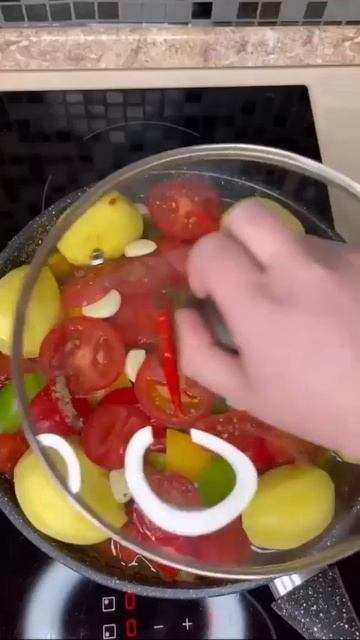 Томлённое мясо с овощами