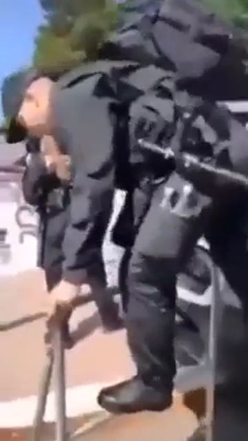 203878725_EST_ZHE_LYUDI_NE_KAK_VSE-nashobmen.org