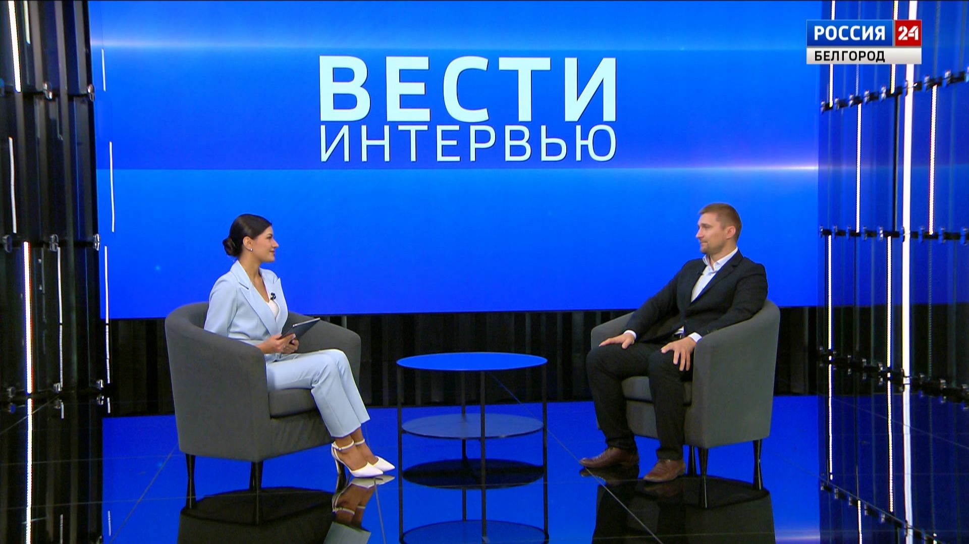 22 августа  День государственного флага Российской Федерации