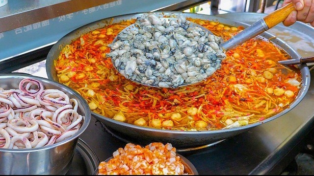 Классическая уличная еда Тайваня! Огромный суп с морепродуктами жареное брюшко рыбы-молоко и хрустя