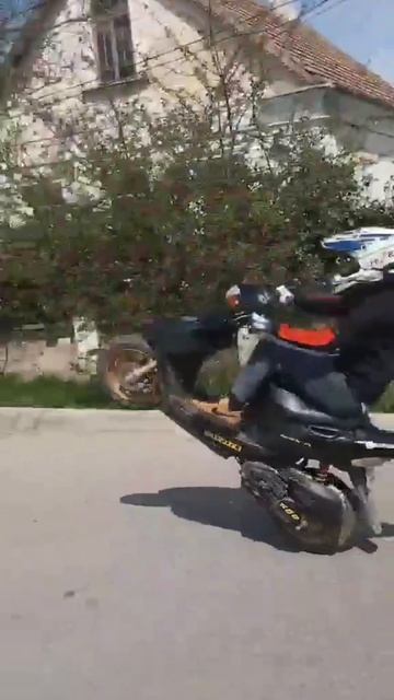 Макс 1000131876.mp4