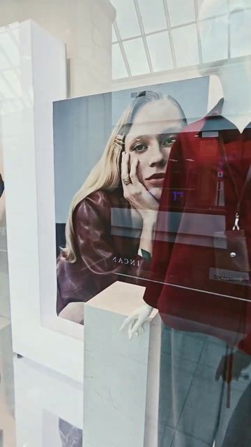 во всех магазинах бордовый кто любит бордовый? 2026 Burgundy бордо shorts осень Maroon
