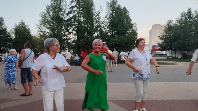 21 августа. Кто любит жизнь тот не стареет...