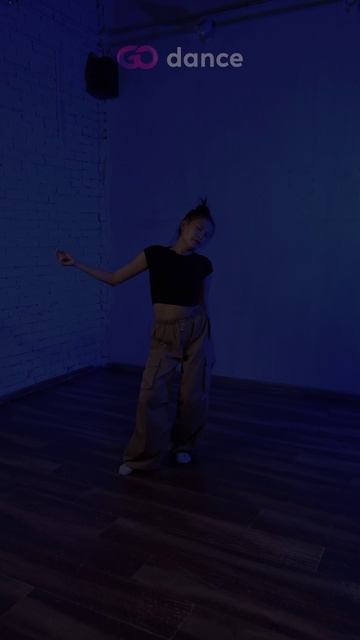 Урок танцев Dancehall Female под трек Cry - Bruck up