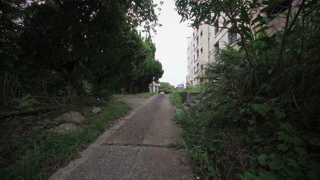 Мы нашли то что СКРЫВАЛИ годами  48 часов на заброшенном острове ИКЕШИМА .mp4