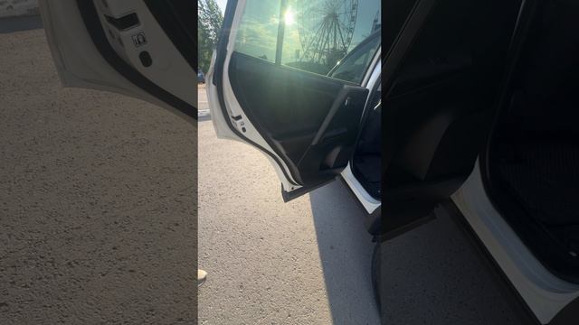 ОБЗОР Toyota RAV4 2015 года  Пробег 171.000 км.  Автосалон Клик Авто