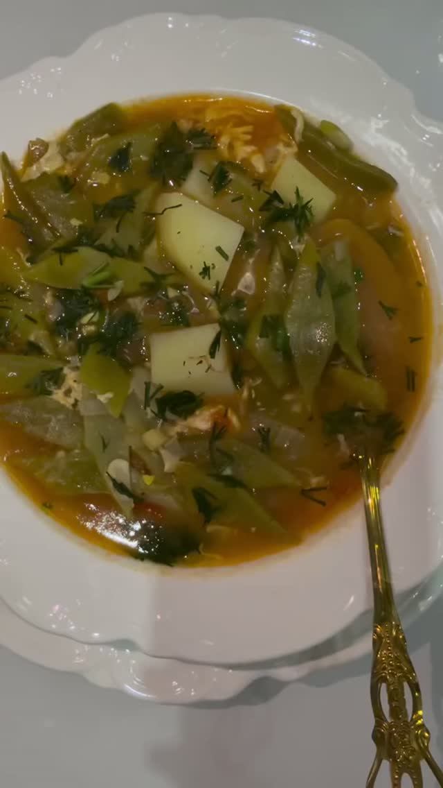 Тушёная зелёная фасоль.