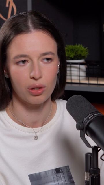 ЭТО БЫЛО САМОЕ АМБИЦИОЗНОЕ ПРЕДЛОЖЕНИЕ Карина Симонова #shorts #лицаволейбола #волейбол #podcast