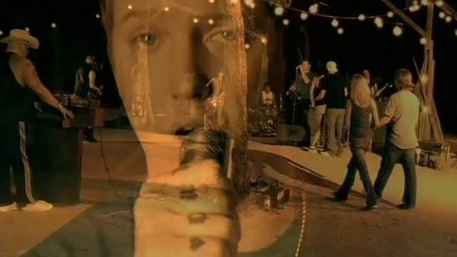 Queens Of The Stone Age - Make It Wit Chu
