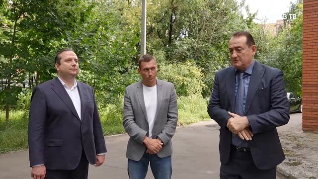 Скорая помощь в приоритете: в Королёве решают вопрос с парковкой и гаражами подстанции