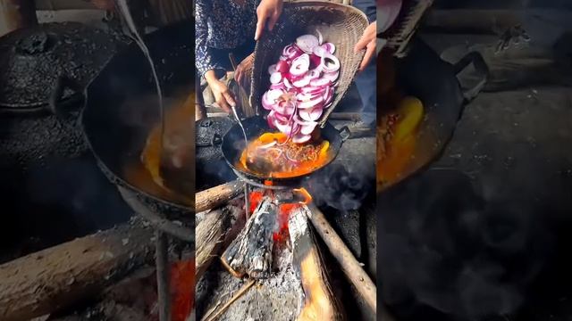 Свежая и невероятно вкусная китайская рыба
