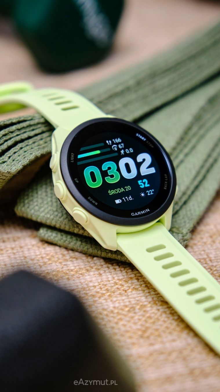 Обзор часов Garmin Forerunner 70