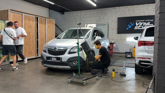 Устранение кризовой вмятины на Opel Mokka за 4 часа