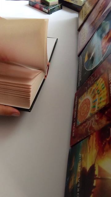 Задайте свой вопрос книге-оракулу и получите ответ...24.08.2026... Всем мира и добра...
