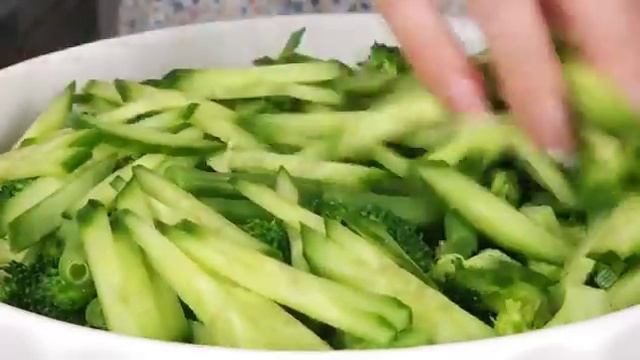 50-летний рецепт мяса на Пасху! Семейный секрет нежной грудинки! 