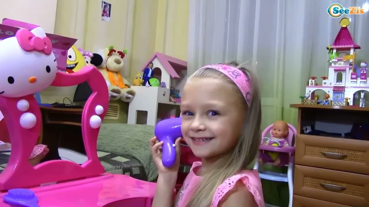 Хелло Китти Туалетный Столик Распаковка Видео для детей Hello Kitty Toys Unboxing