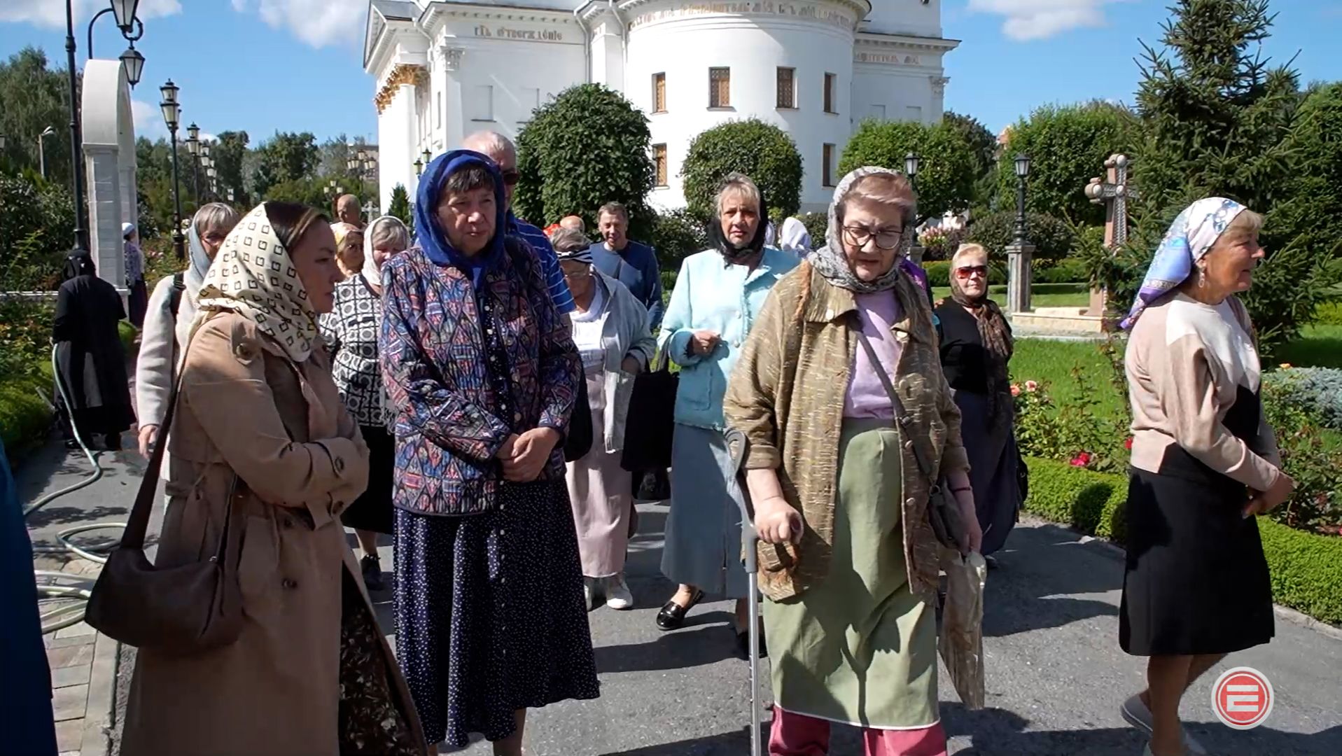 Ветераны СУМЗа посетили Александро-Невский Ново-Тихвинский женский монастырь