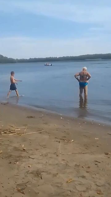 Лето на Волге! Ну что катер догнать?