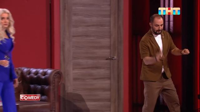 Comedy Club： Застала с любовницей ｜ Екатерина Шкуро, Демис Карибидис