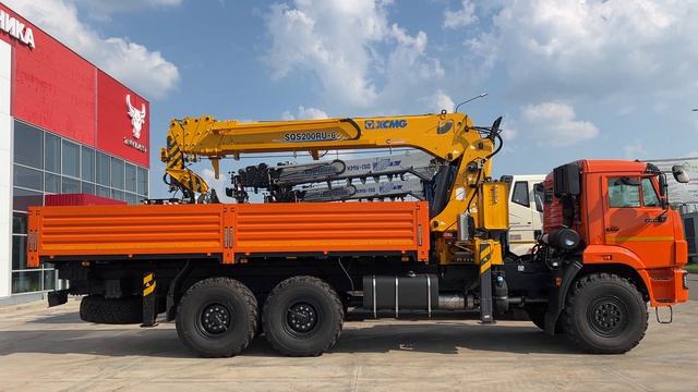 Бортовой КАМАЗ 43118 с КМУ XCMG SQS200-6