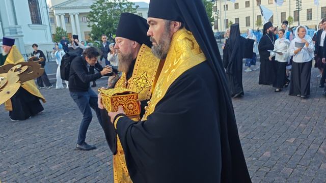 В Казань доставили 
ковчег с десницей святителя Спиридона Тримифунтского.