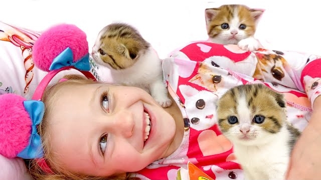 Катя и котята