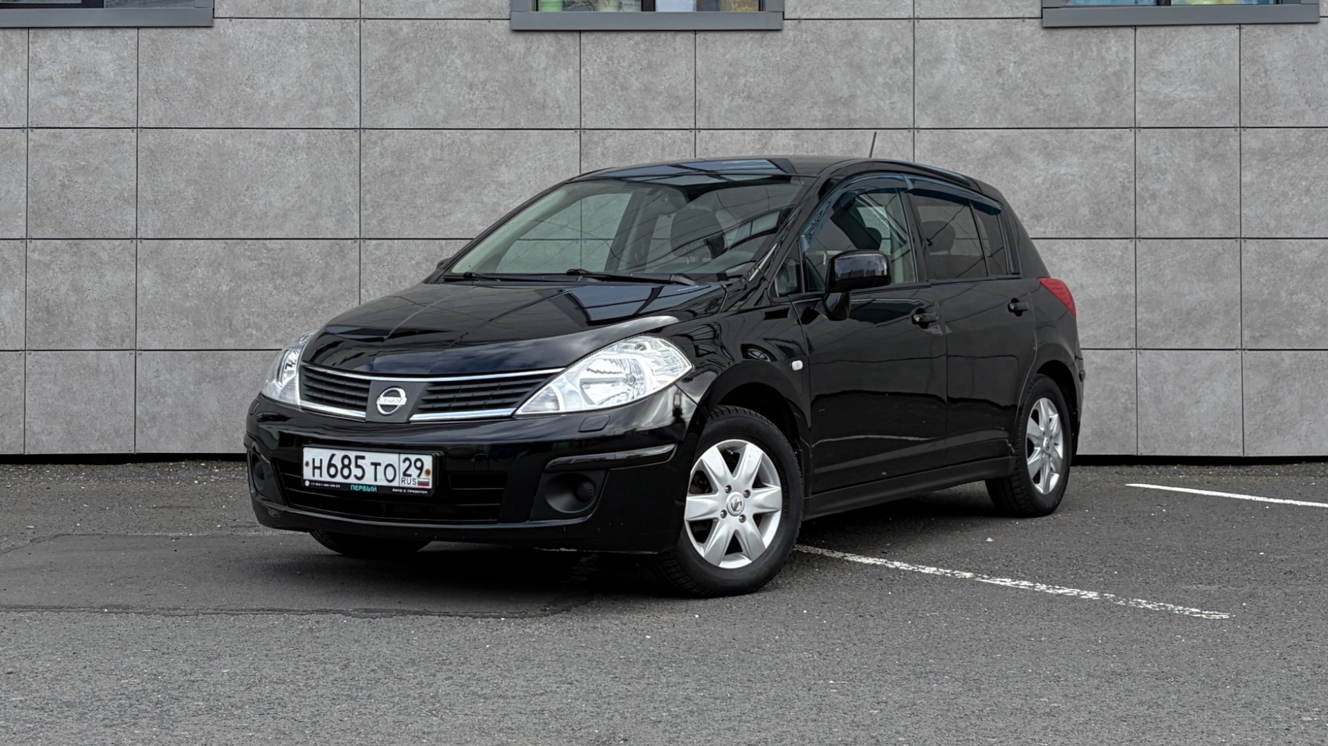 Nissan Tiida