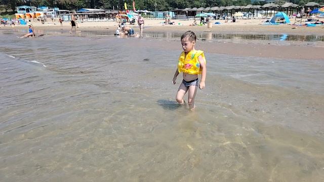 Даня и волны
