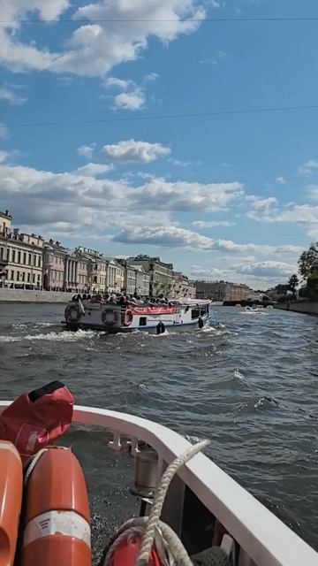 Питер, прогулки на карабликах
