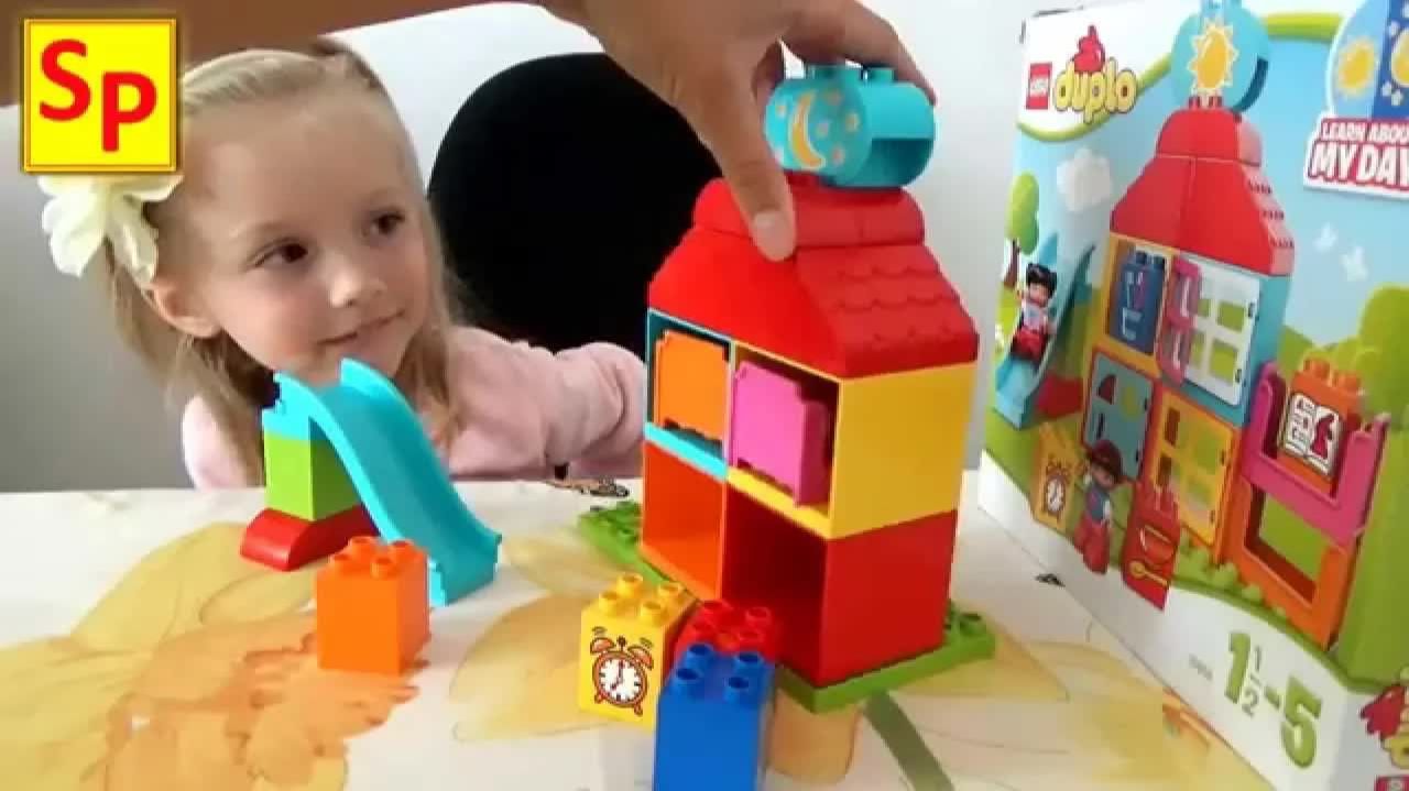 Играем конструктором Lego Duplo LEARN ABOUT MY DAY собираем домик