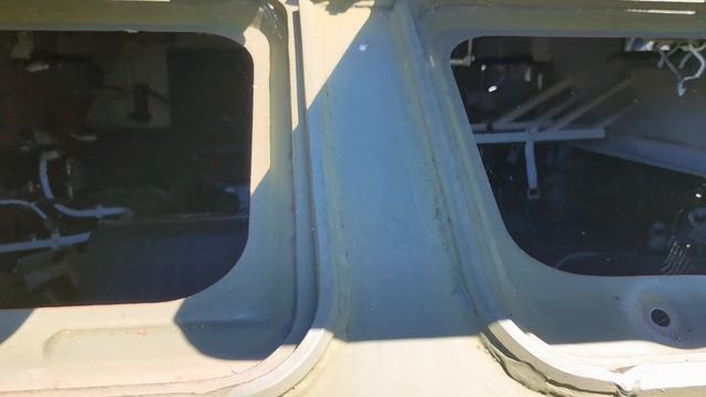 БРДМ-2 советская разведательная колёсная плавающая бронемашина.