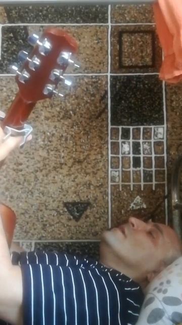 Стихи - Иосиф Бродский  Музыка - Виктор Берковский. Колечко Пролитую слезу...