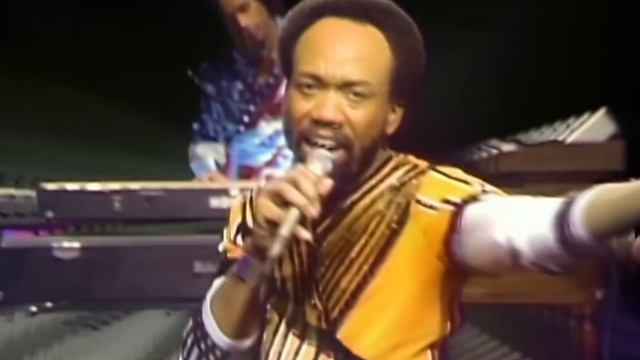 Earth, Wind & Fire - September (1978) VH1 Classic