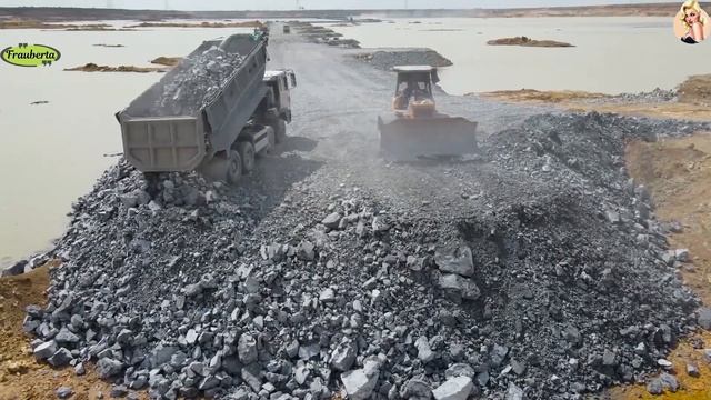 Строительство дороги на озере высотные съёмки