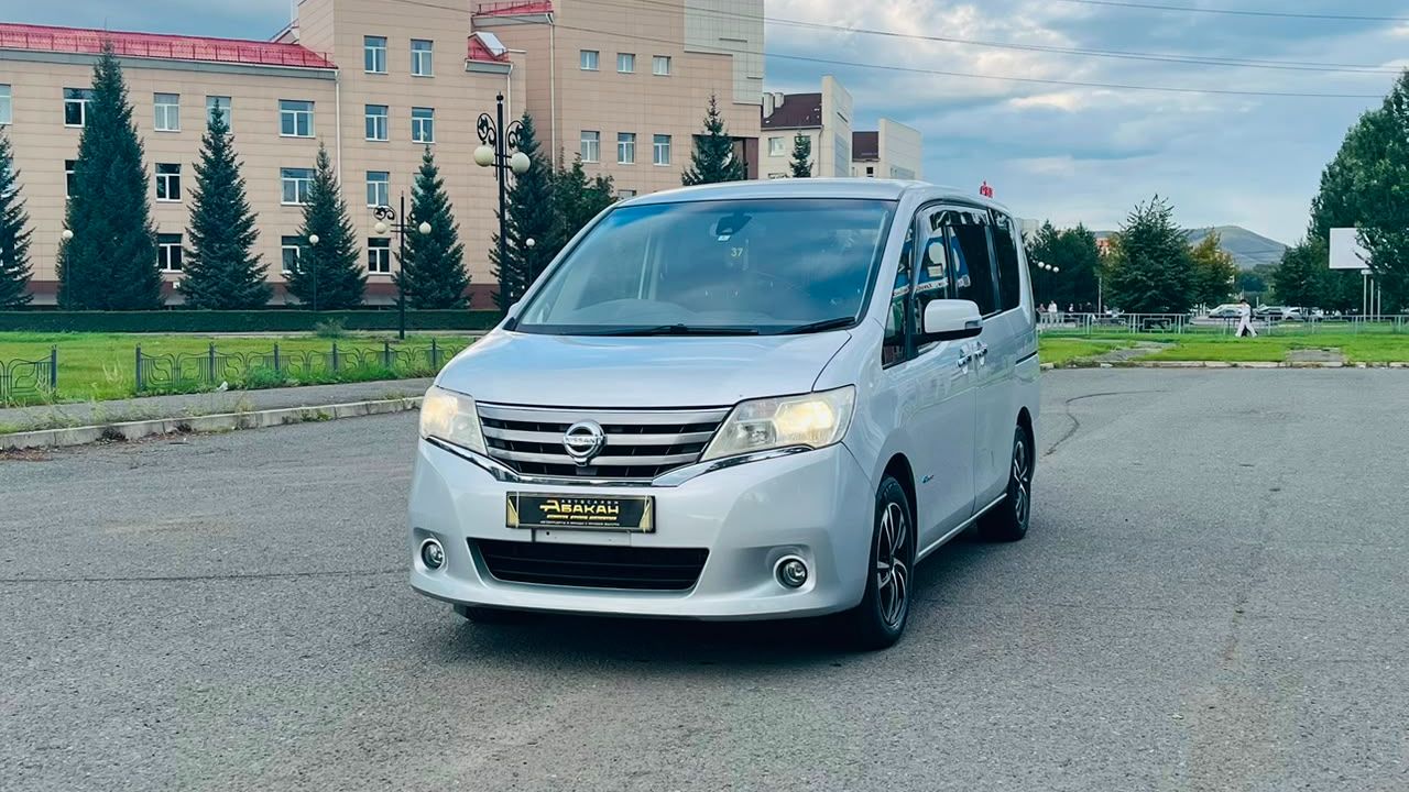 Nissan Serena 2014 год