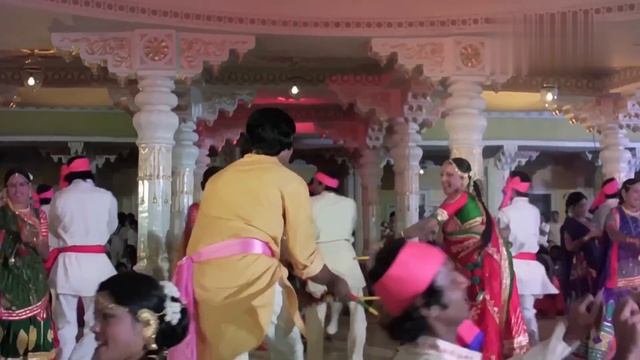 О Sheronwali ｜ Suhaag (1979)